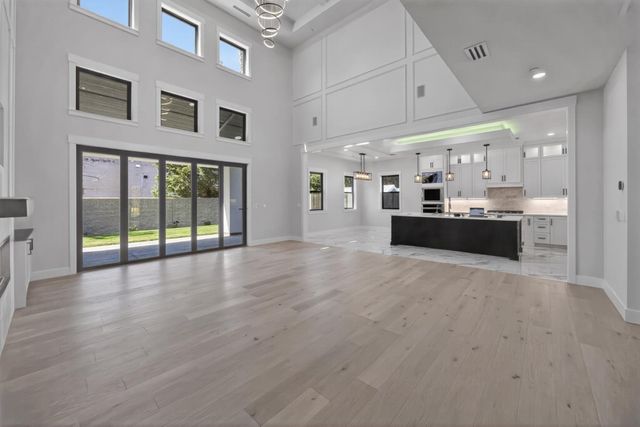 2430 Interlaken Ct, Lodi, CA 95242