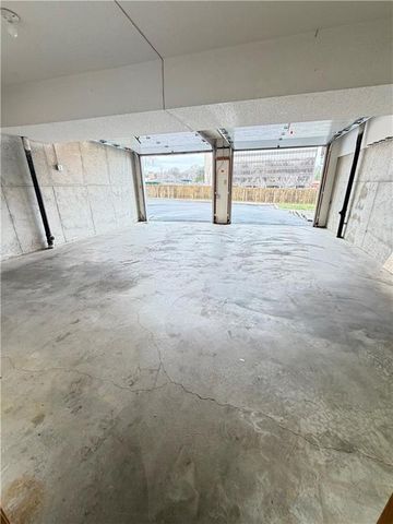 4986 W 60th Terrace, Mission, KS 66205