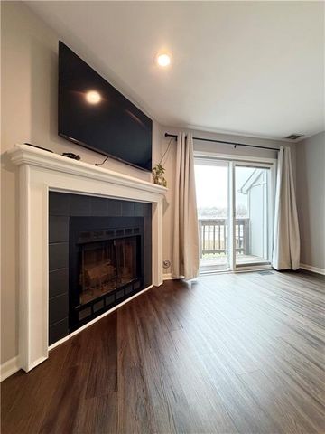 4986 W 60th Terrace, Mission, KS 66205