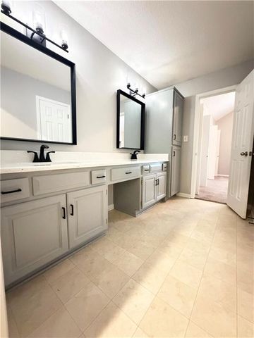 4986 W 60th Terrace, Mission, KS 66205