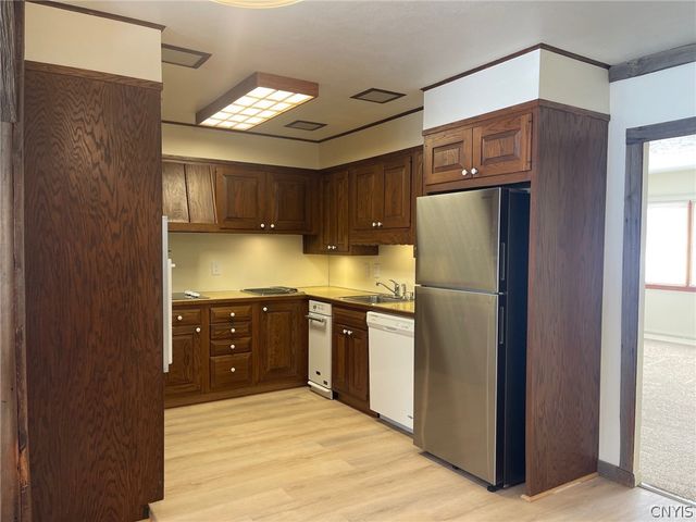 524 East Campbell Avenue, Sherrill, NY 13461