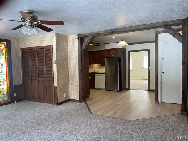 524 East Campbell Avenue, Sherrill, NY 13461