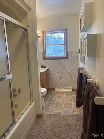 524 East Campbell Avenue, Sherrill, NY 13461