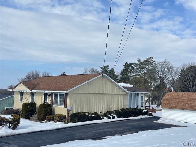 524 East Campbell Avenue, Sherrill, NY 13461