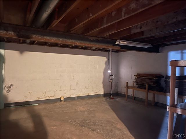 524 East Campbell Avenue, Sherrill, NY 13461