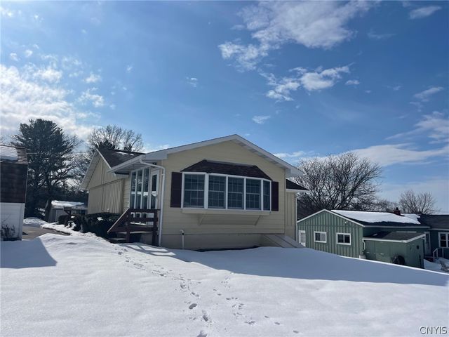 524 East Campbell Avenue, Sherrill, NY 13461