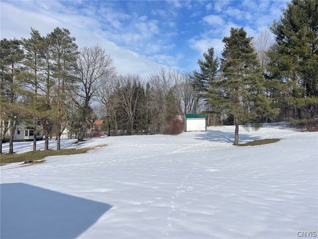 524 East Campbell Avenue, Sherrill, NY 13461