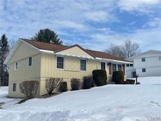 524 East Campbell Avenue, Sherrill, NY 13461