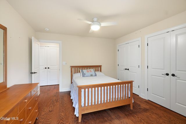 62 Cambridge Way, Colonie, NY 12110