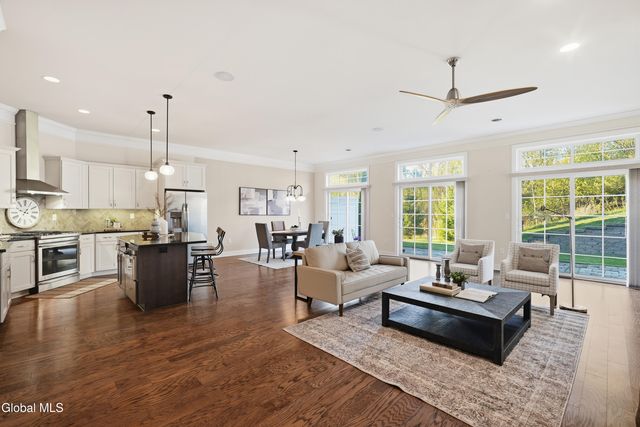 62 Cambridge Way, Colonie, NY 12110