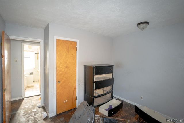 15726 Hubbell Street, Detroit, MI 48227