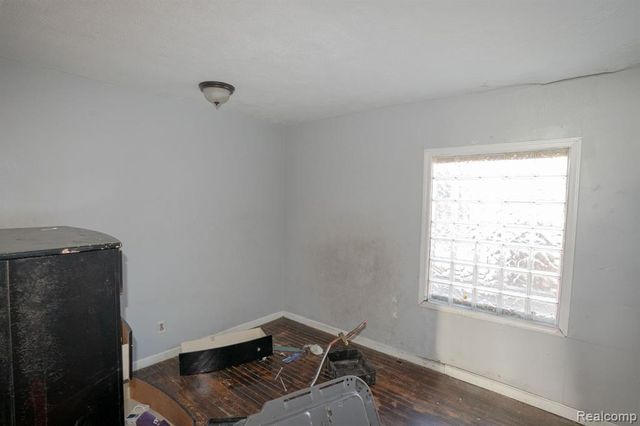 15726 Hubbell Street, Detroit, MI 48227