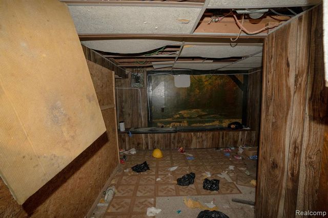 15726 Hubbell Street, Detroit, MI 48227