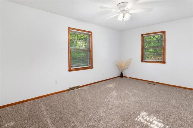 1205 S 9th Street, Clinton, MO 64735