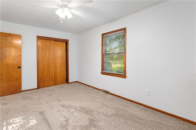 1205 S 9th Street, Clinton, MO 64735