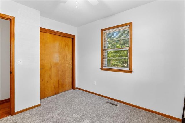 1205 S 9th Street, Clinton, MO 64735