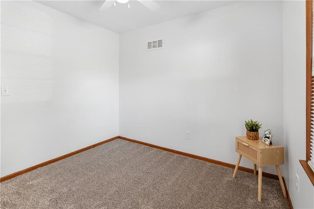 1205 S 9th Street, Clinton, MO 64735
