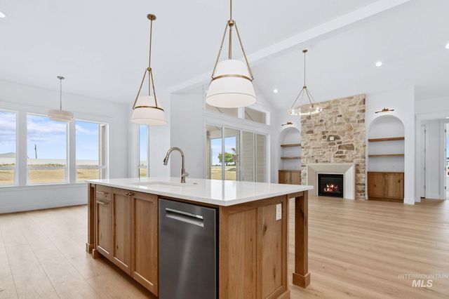 9401 Basin Kid Ct, Middleton, ID 83644