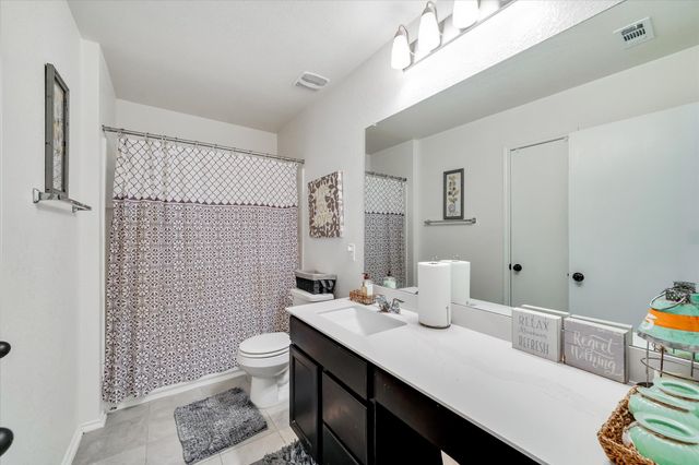 18920 Lady Bird Johnson ST, Manor, TX 78653