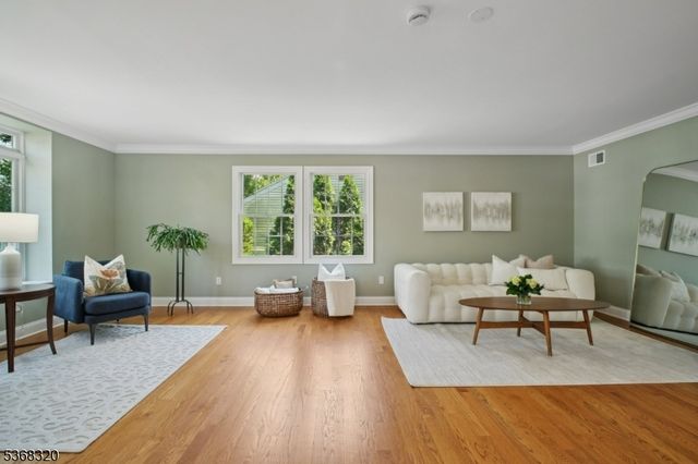 45 Lewis Ave, Summit City, NJ 07901