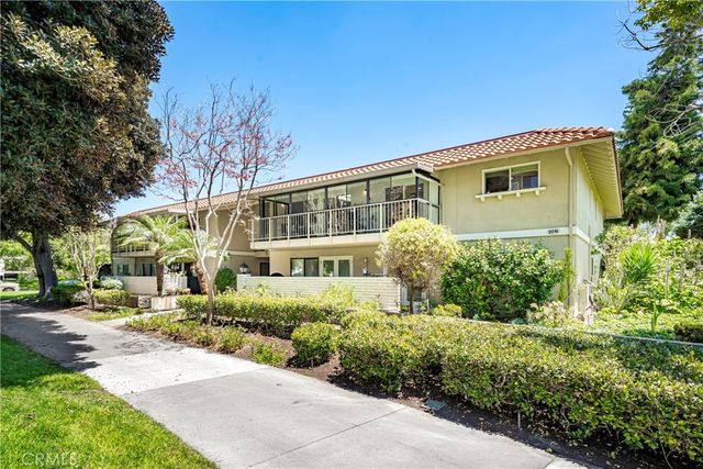 2016 Via Mariposa W N, Laguna Woods, CA 92637