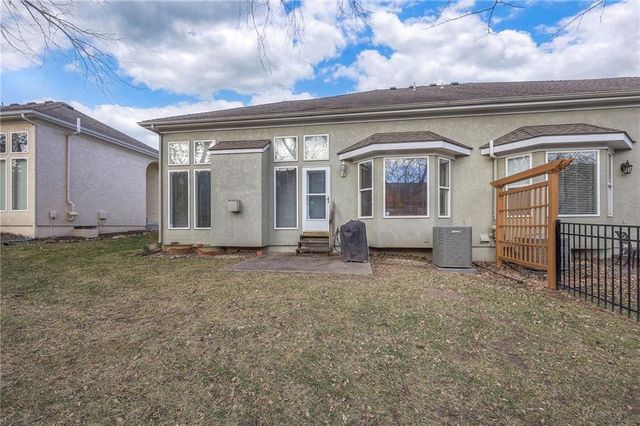 14483 W 139th Street, Olathe, KS 66062