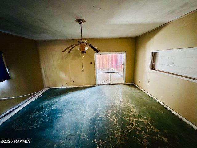 959 Chitimacha Trail, Baldwin, LA 70514