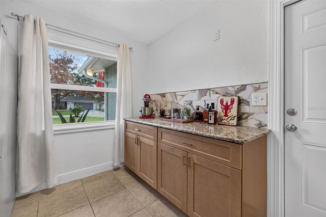 1667 N DAKOTA AVENUE NE, St Petersburg, FL 33703