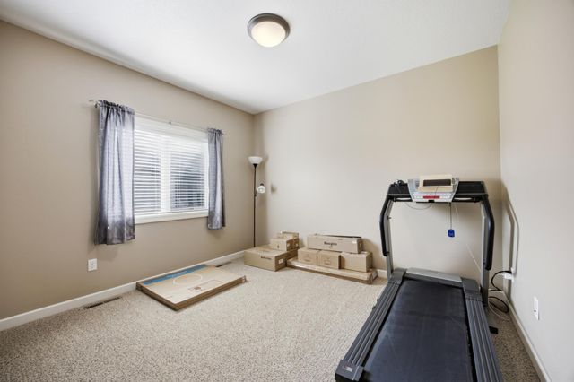 6132 14th Street S, Fargo, ND 58104