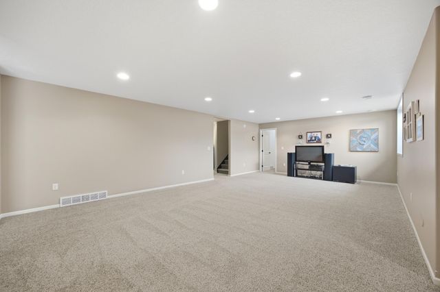 6132 14th Street S, Fargo, ND 58104