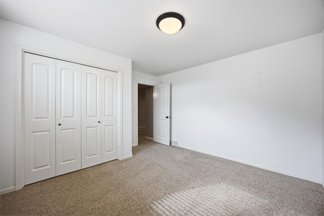 6132 14th Street S, Fargo, ND 58104