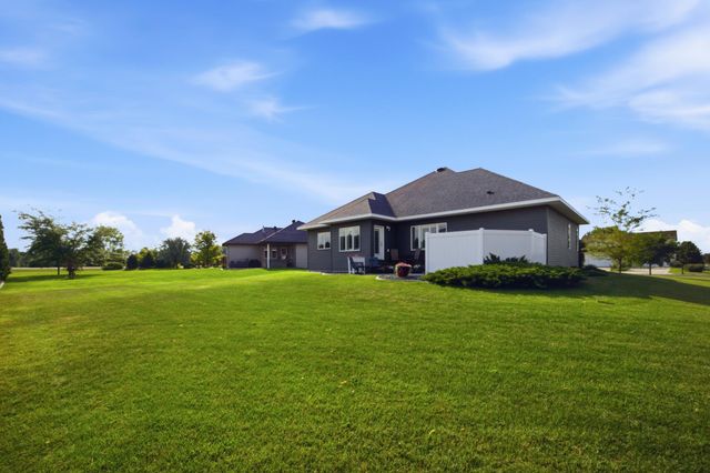 6132 14th Street S, Fargo, ND 58104
