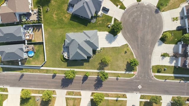 6132 14th Street S, Fargo, ND 58104