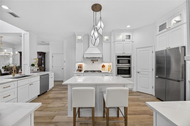 415 ISLEBAY DRIVE, Apollo Beach, FL 33572