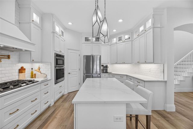 415 ISLEBAY DRIVE, Apollo Beach, FL 33572