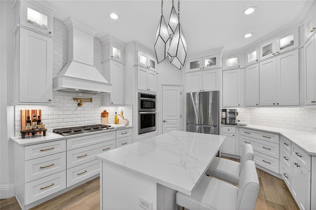 415 ISLEBAY DRIVE, Apollo Beach, FL 33572