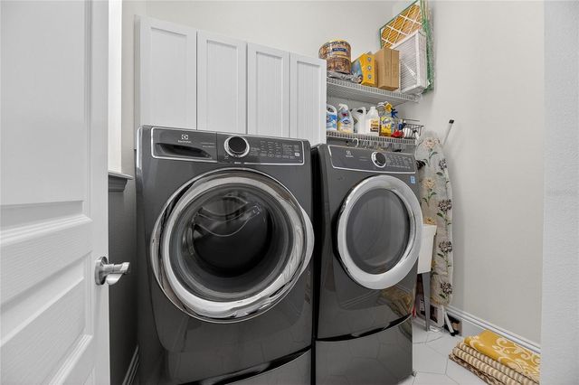 415 ISLEBAY DRIVE, Apollo Beach, FL 33572