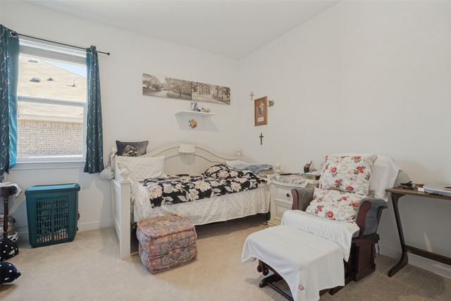 437 Ridge Drive, Justin, TX 76247