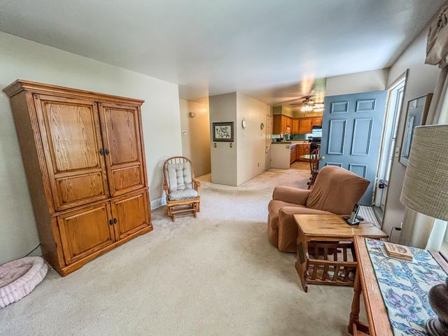 5426 Meadowcrest Drive, Flint, MI 48532