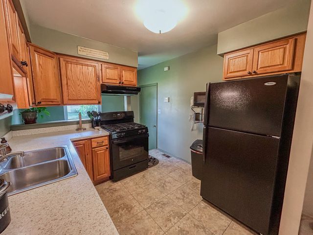 5426 Meadowcrest Drive, Flint, MI 48532