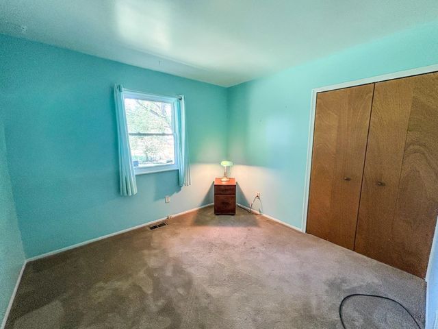 5426 Meadowcrest Drive, Flint, MI 48532