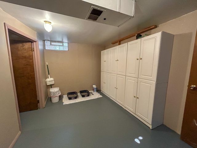 5426 Meadowcrest Drive, Flint, MI 48532