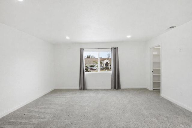 1668 1672 Spanish Oak Pl, El Cajon, CA 92019