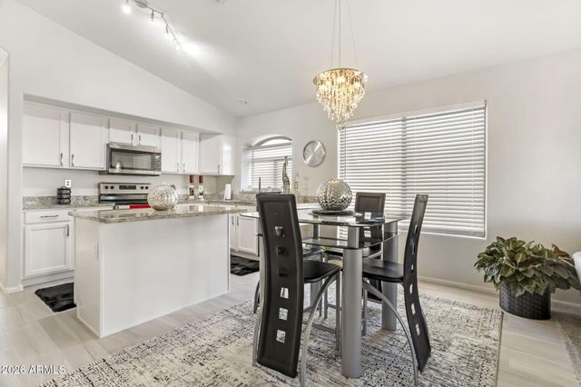 42596 W BUNKER Drive, Maricopa, AZ 85138