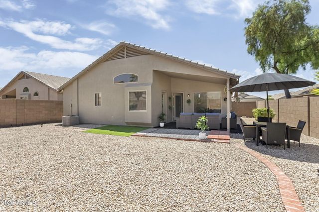 42596 W BUNKER Drive, Maricopa, AZ 85138
