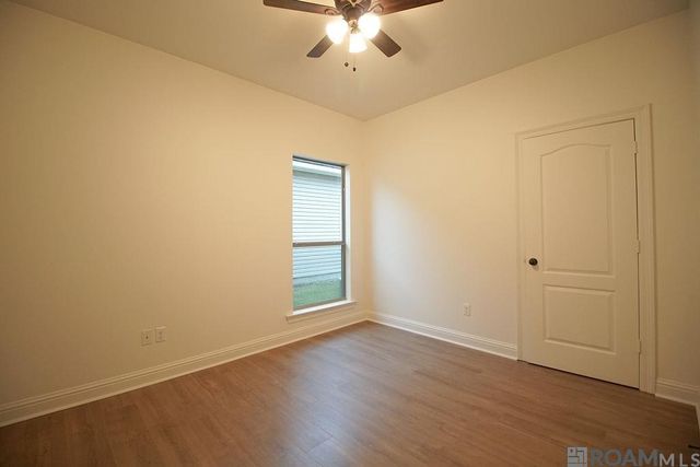 13562 Lily Ave, Walker, LA 70785