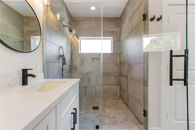6835 Weston Street A, Houston, TX 77021