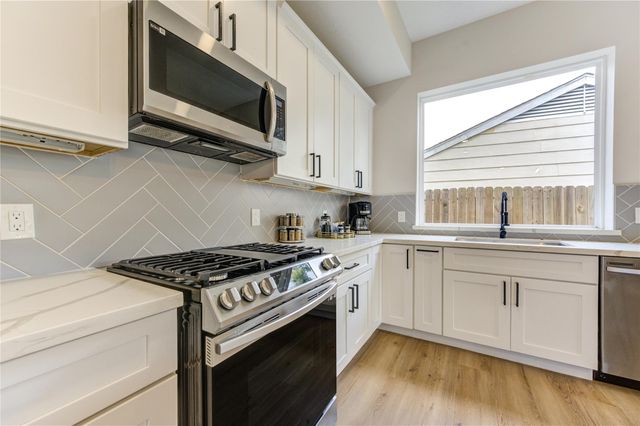 6835 Weston Street A, Houston, TX 77021