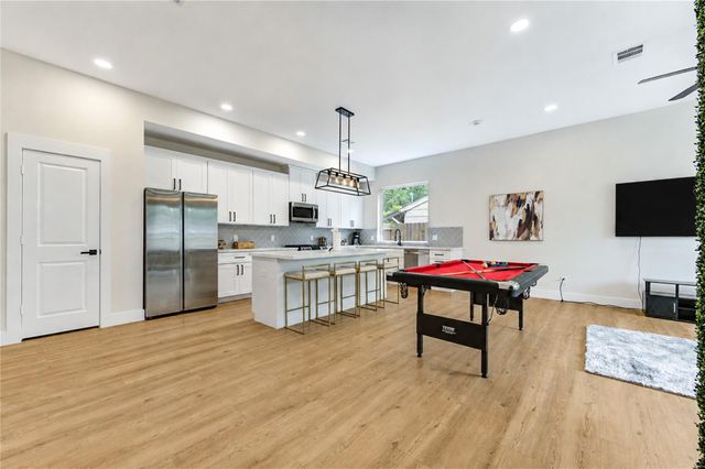 6835 Weston Street A, Houston, TX 77021