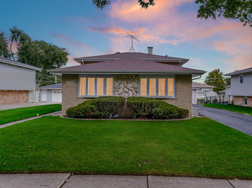 5448 139th Street, Crestwood, IL 60418 — photo 2
